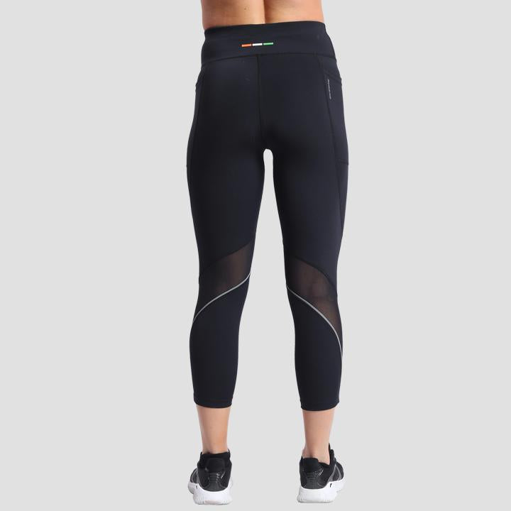 Define Crops Black